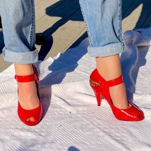 Not rated heels 3”